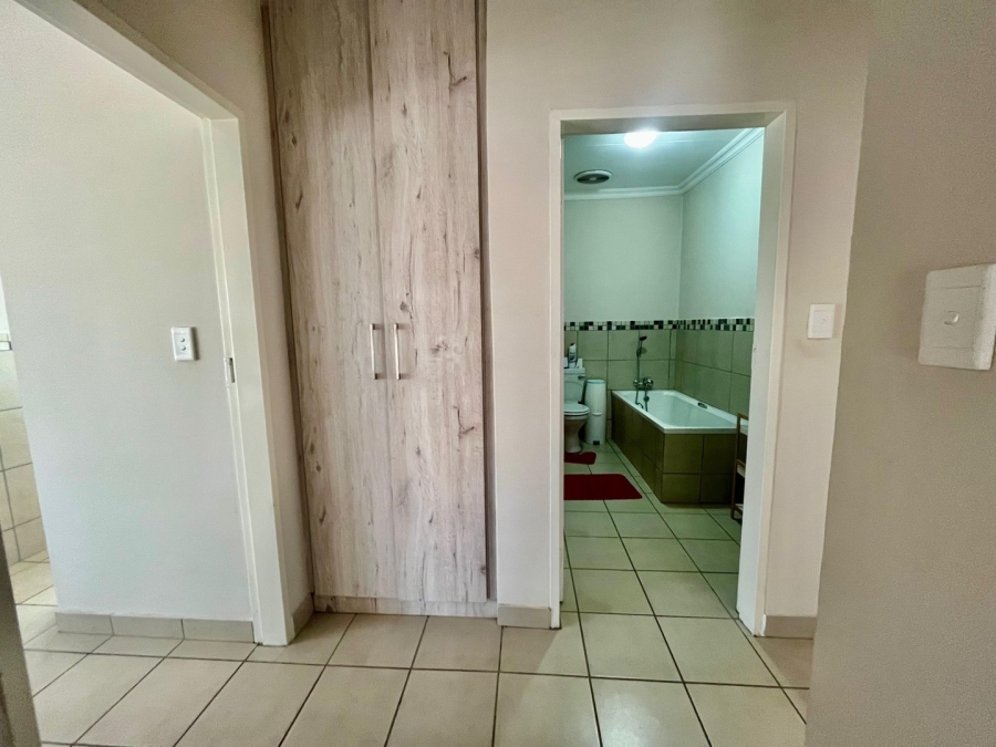 3 Bedroom Property for Sale in Waterval East North West